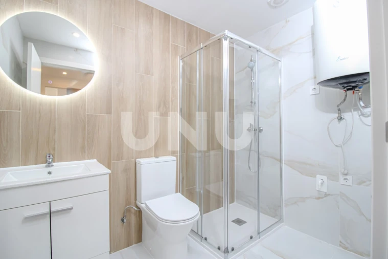 Apartamento T2 para Venda em Santa Iria de Azoia, São João da Talha e Bobadela Foto 12