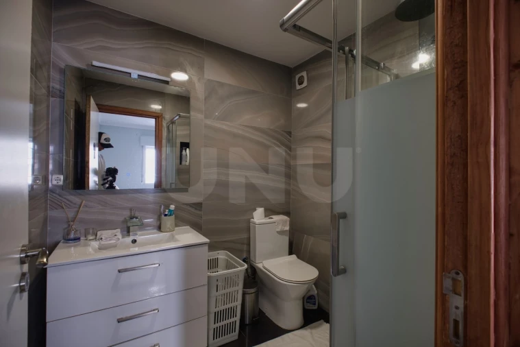 Apartamento T2 para Venda em Algés, Linda-A-Velha e Cruz Quebrada-Dafundo Foto 20