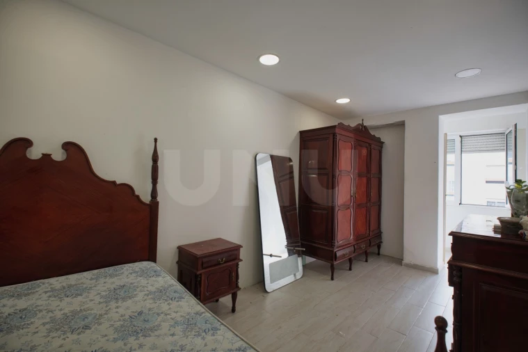 Apartamento T2 para Venda em Algés, Linda-A-Velha e Cruz Quebrada-Dafundo Foto 25