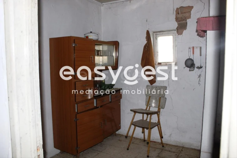 Moradia T2 para Venda em São João Baptista e Santa Maria dos Olivais Foto 8