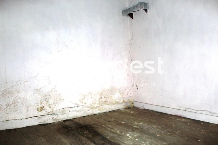 Moradia T2 para Venda em São João Baptista e Santa Maria dos Olivais Foto 11