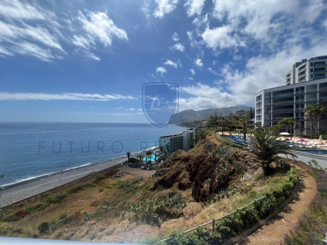 Apartamento T2 para Venda em São Martinho Foto 2