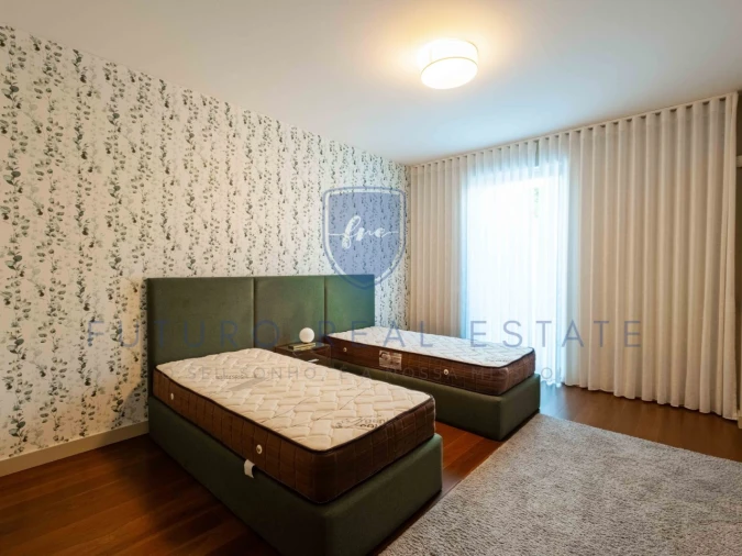 Apartamento T2 para Venda em São Martinho Foto 16