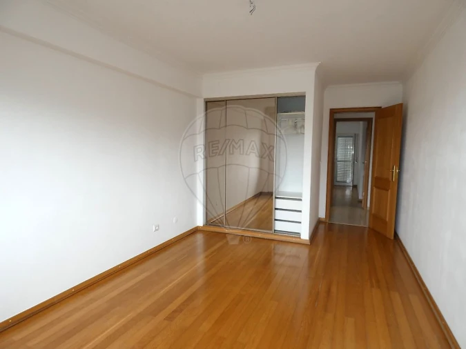 Apartamento T2 para Venda em Oeiras e São Julião da Barra, Paço de Arcos e Caxias Foto 11