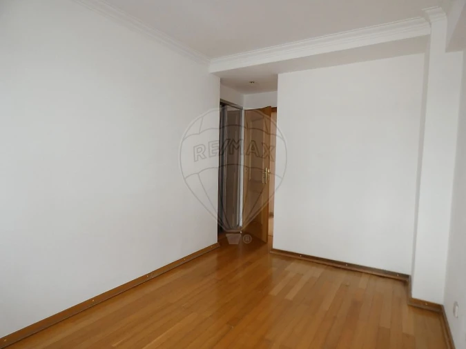 Apartamento T2 para Venda em Oeiras e São Julião da Barra, Paço de Arcos e Caxias Foto 9