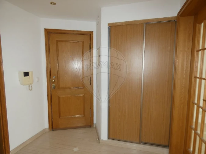 Apartamento T2 para Venda em Oeiras e São Julião da Barra, Paço de Arcos e Caxias Foto 6