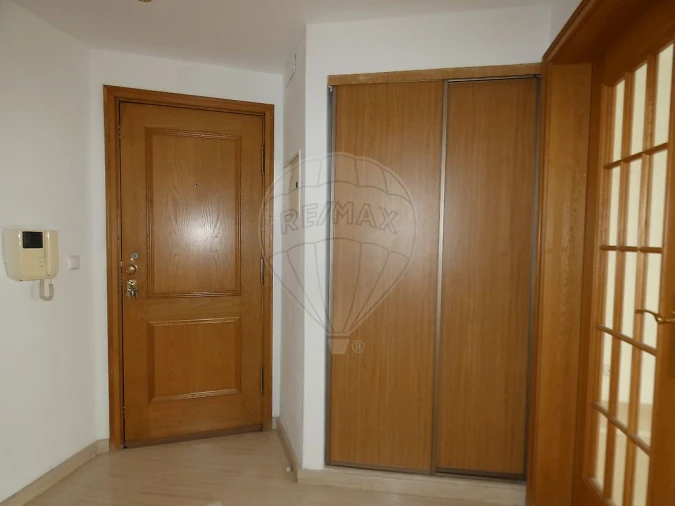 Apartamento T2 para Venda em Oeiras e São Julião da Barra, Paço de Arcos e Caxias Foto 5