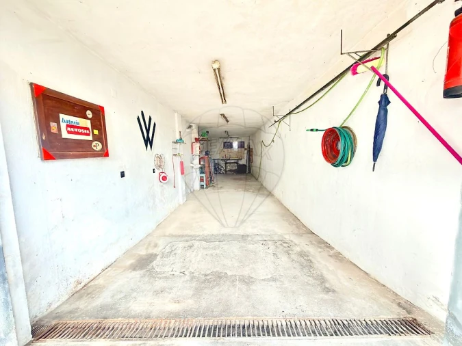 Garagem para Venda em Baixa da Banheira e Vale da Amoreira Foto 4