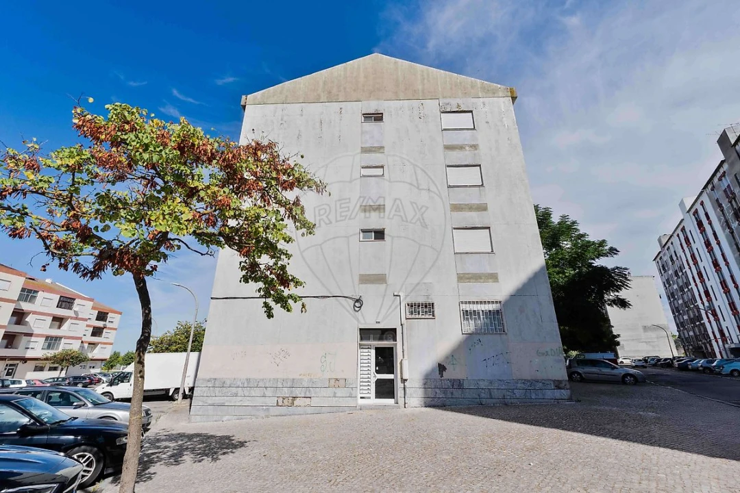 Apartamento T1 para Venda em Baixa da Banheira e Vale da Amoreira Foto 11