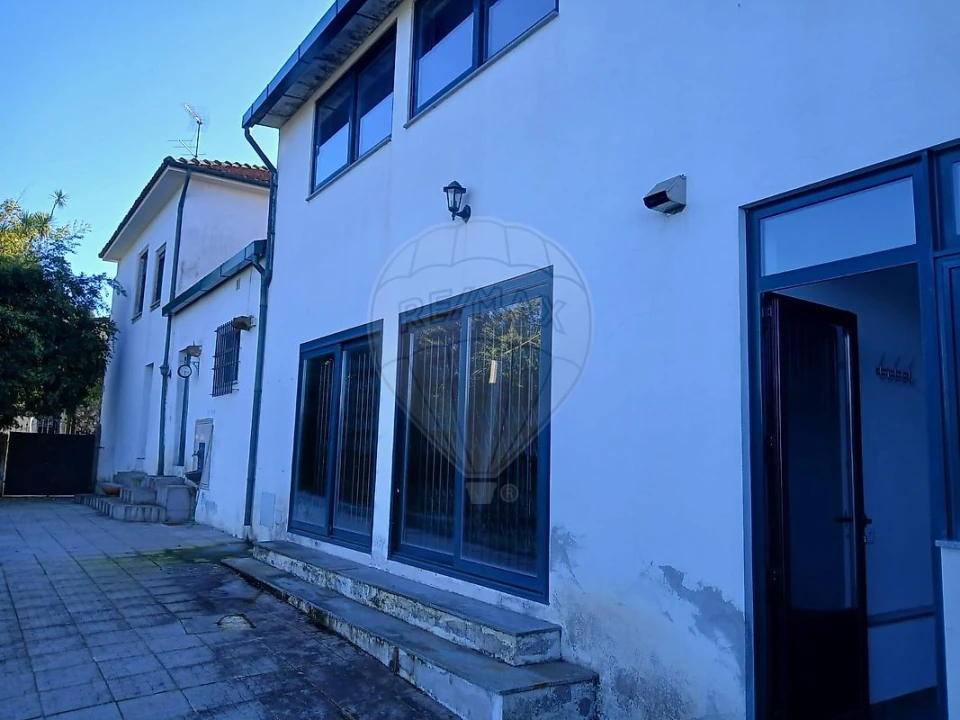 Quinta T4 para Venda em Pedroso e Seixezelo Foto 9