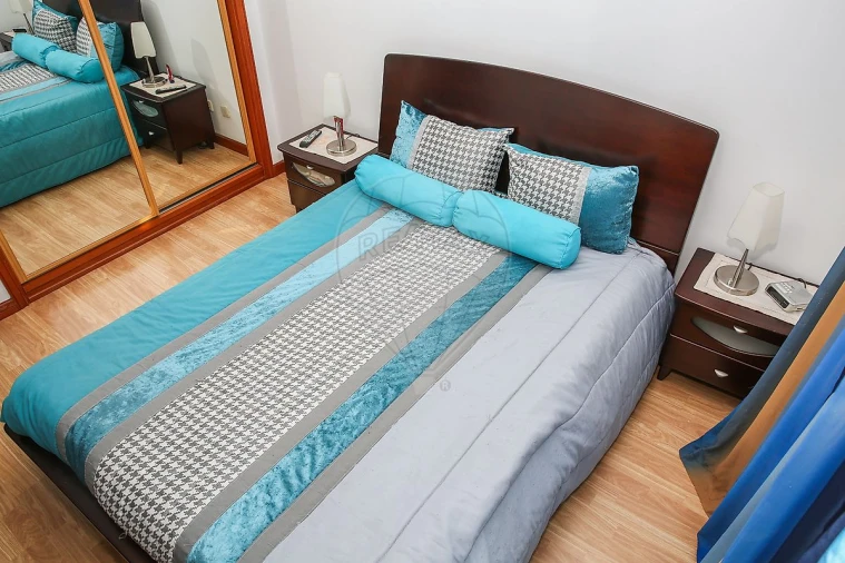 Apartamento T3 para Venda em Carregado e Cadafais Foto 16