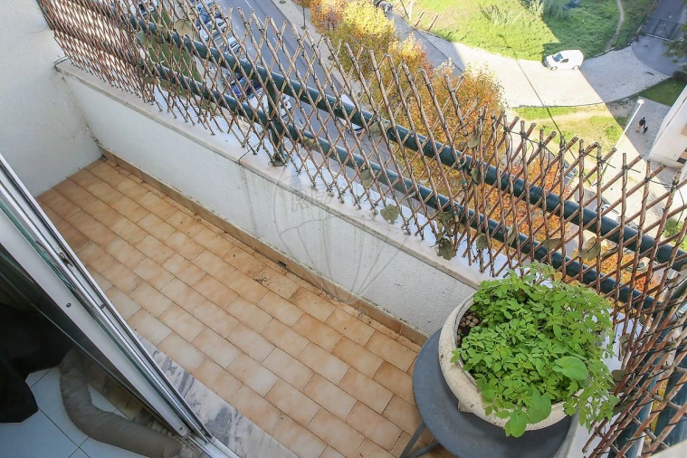 Apartamento T3 para Venda em Carregado e Cadafais Foto 9