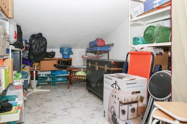 Apartamento T3 para Venda em Carregado e Cadafais Foto 22
