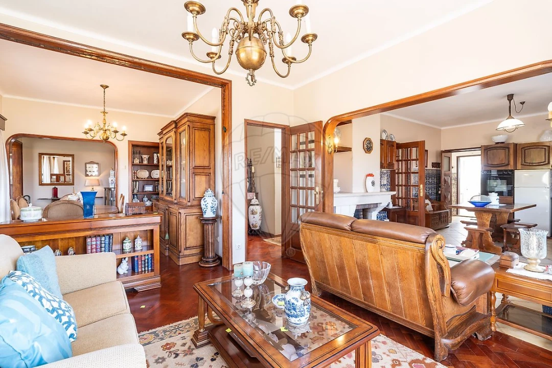 Moradia T4 para Venda em Santa Joana Foto 7