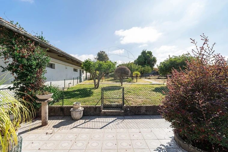 Moradia T4 para Venda em Santa Joana Foto 37