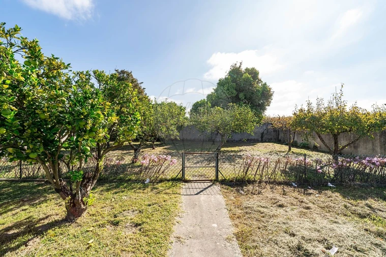 Moradia T4 para Venda em Santa Joana Foto 39