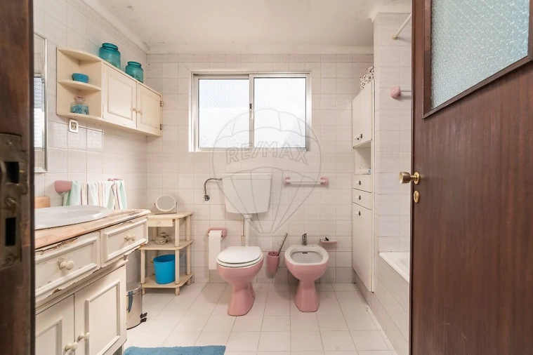 Moradia T4 para Venda em Santa Joana Foto 31