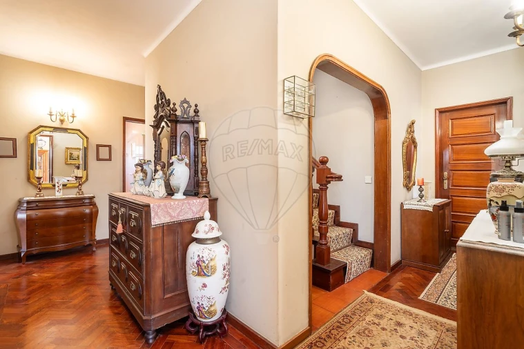 Moradia T4 para Venda em Santa Joana Foto 11