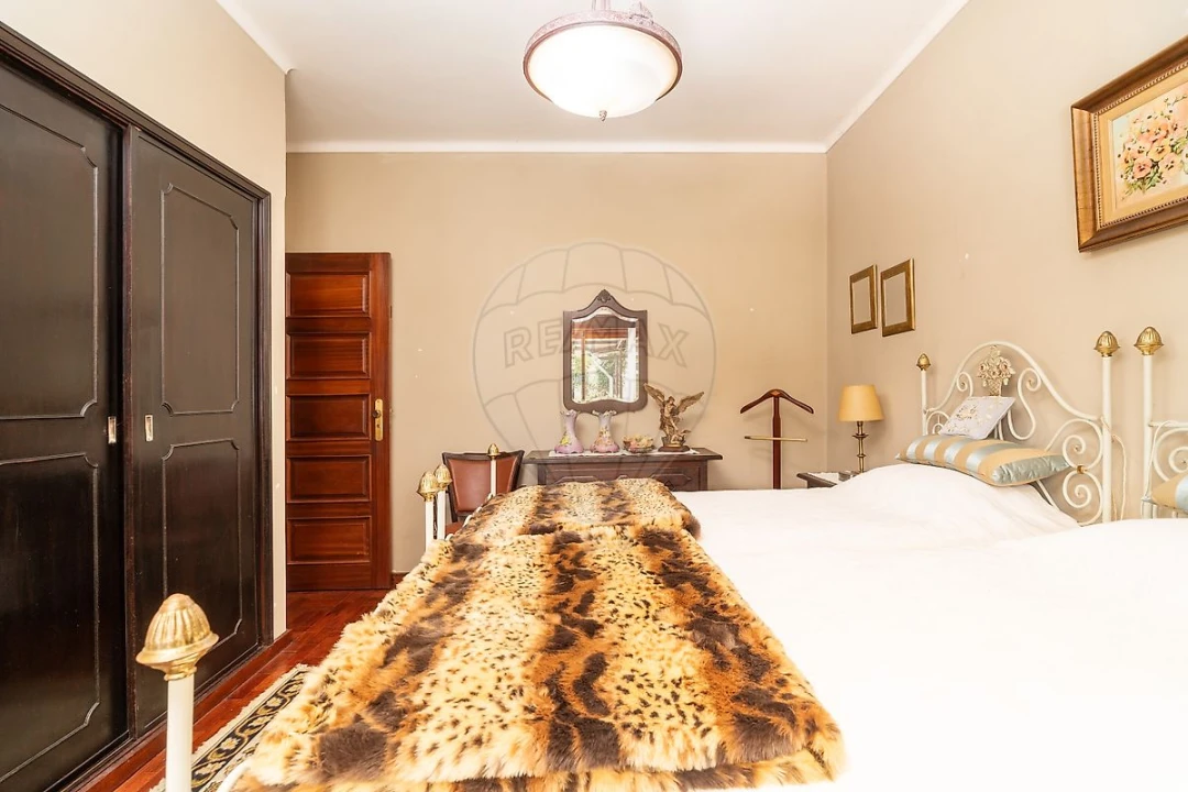 Moradia T4 para Venda em Santa Joana Foto 14