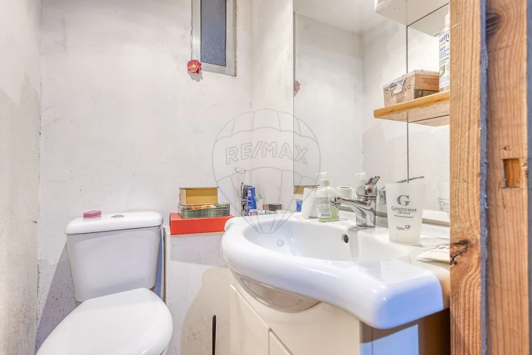 Moradia T2 para Venda em Fânzeres e São Pedro da Cova Foto 4