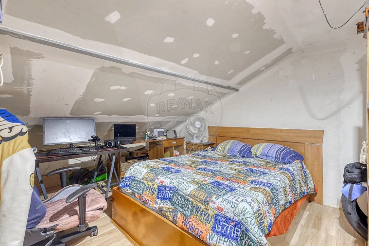 Moradia T2 para Venda em Fânzeres e São Pedro da Cova Foto 8