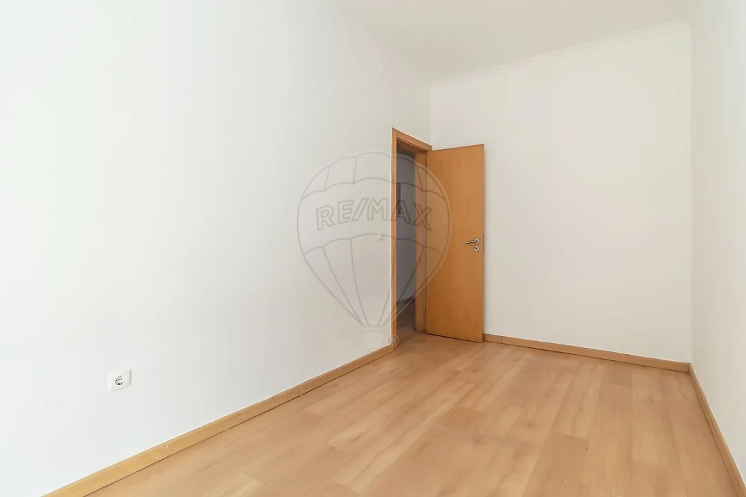 Apartamento T2 para Venda em Baixa da Banheira e Vale da Amoreira Foto 19