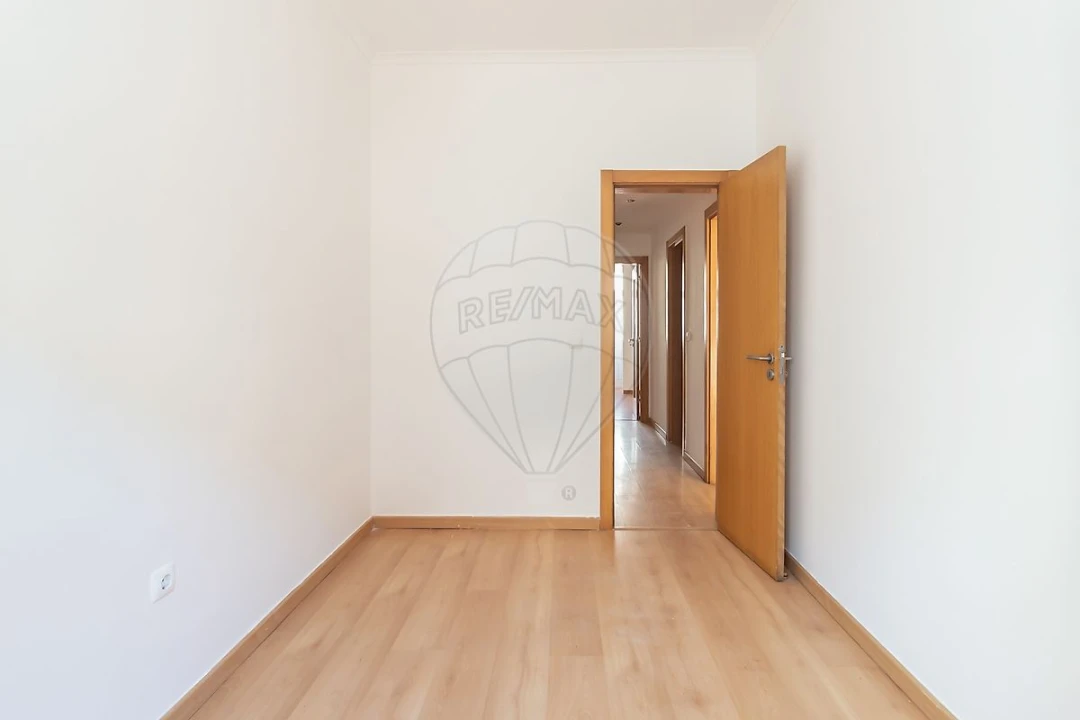 Apartamento T2 para Venda em Baixa da Banheira e Vale da Amoreira Foto 23