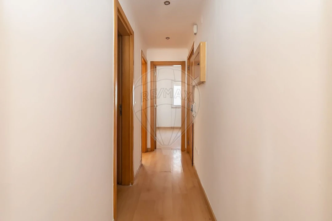 Apartamento T2 para Venda em Baixa da Banheira e Vale da Amoreira Foto 13