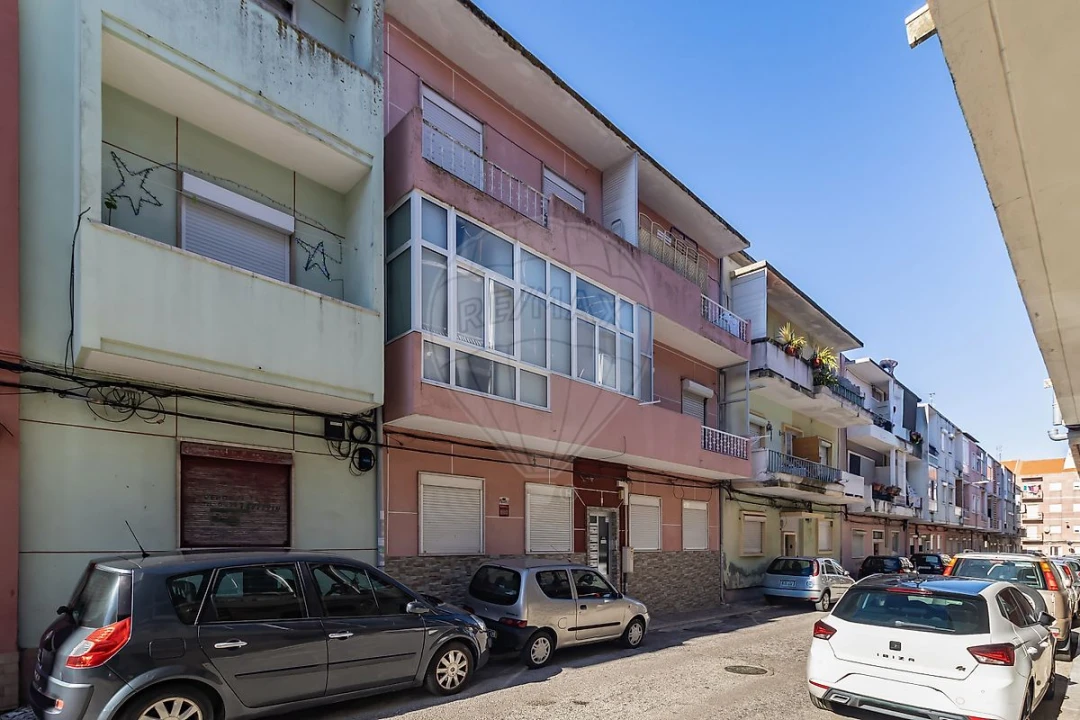 Apartamento T2 para Venda em Baixa da Banheira e Vale da Amoreira Foto 27