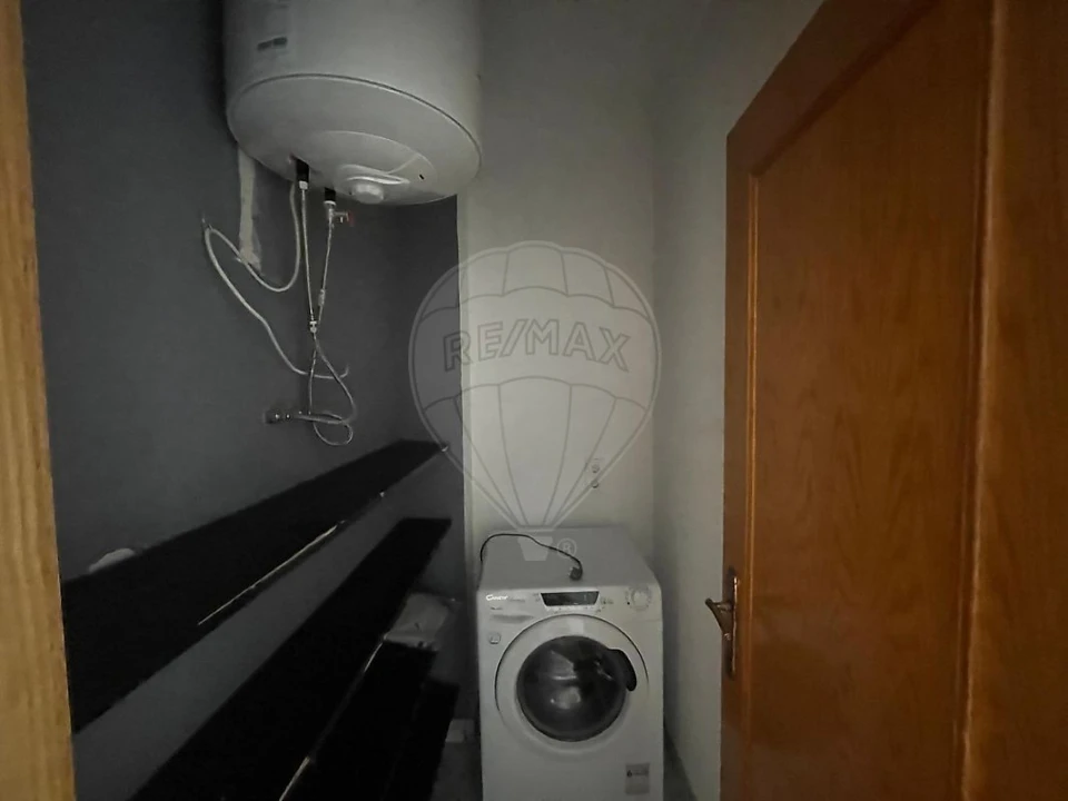 Apartamento T2 para Venda em Arcozelo Foto 13