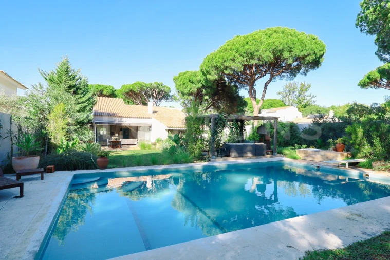 Moradia T3 para Venda em Quarteira Foto 47