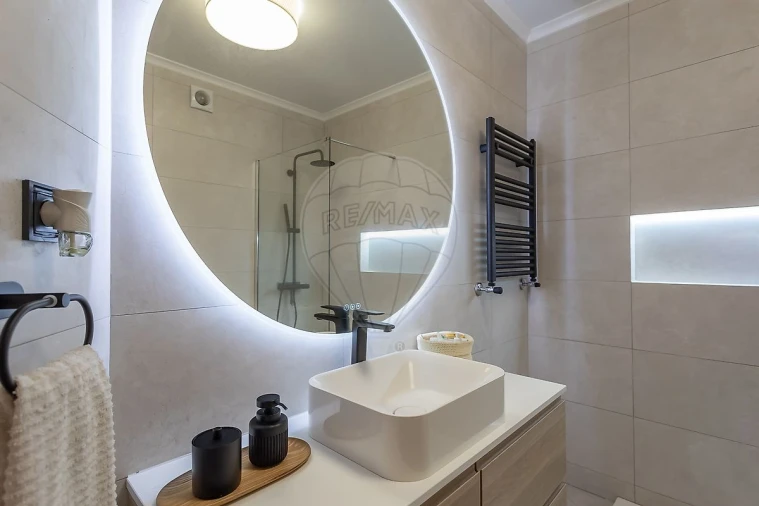 Apartamento T1 para Venda em Alcabideche Foto 18