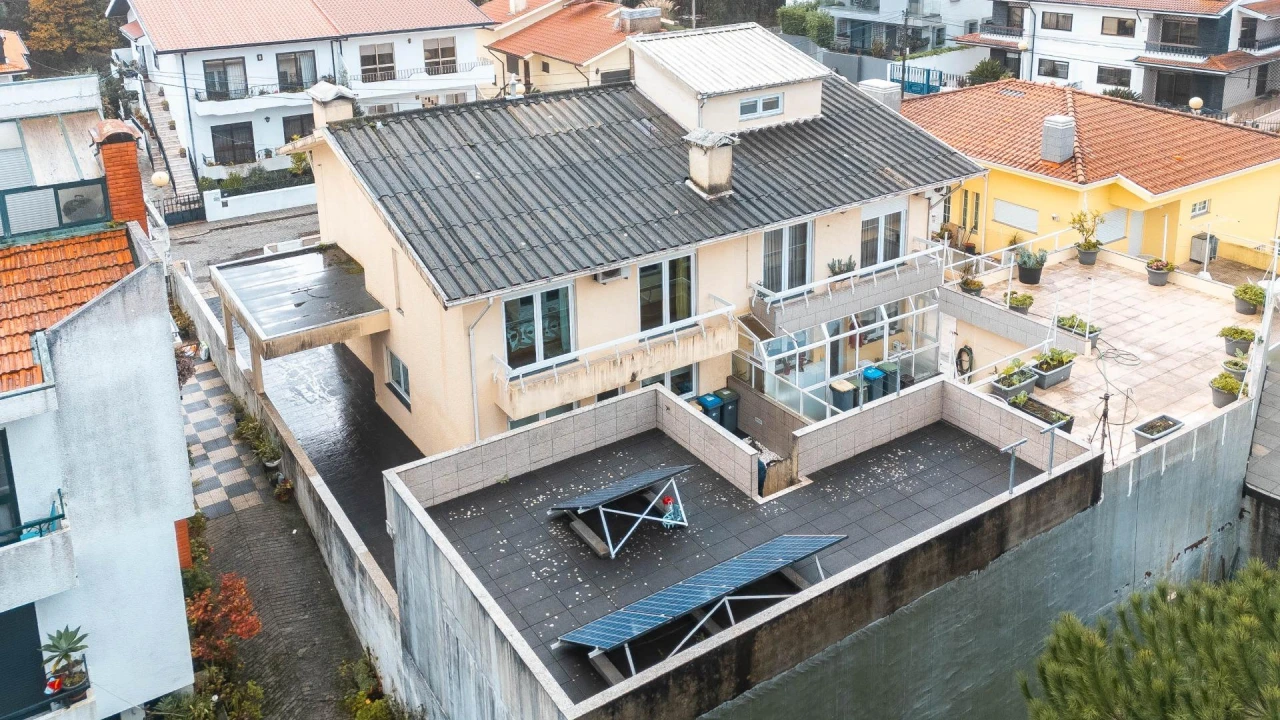 Moradia T4 para Venda em Cidade da Maia Foto 35