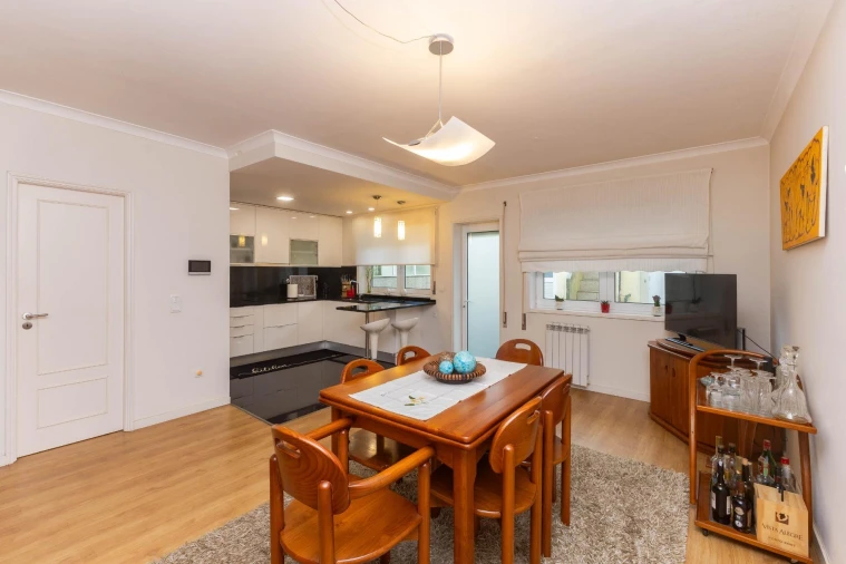 Moradia T4 para Venda em Cidade da Maia Foto 11