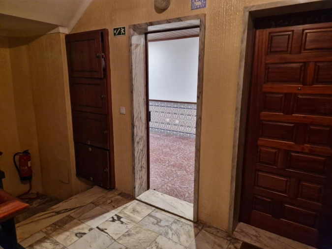 Apartamento T2 para Venda em Massamá e Monte Abraão Foto 11