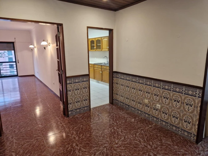 Apartamento T2 para Venda em Massamá e Monte Abraão Foto 12