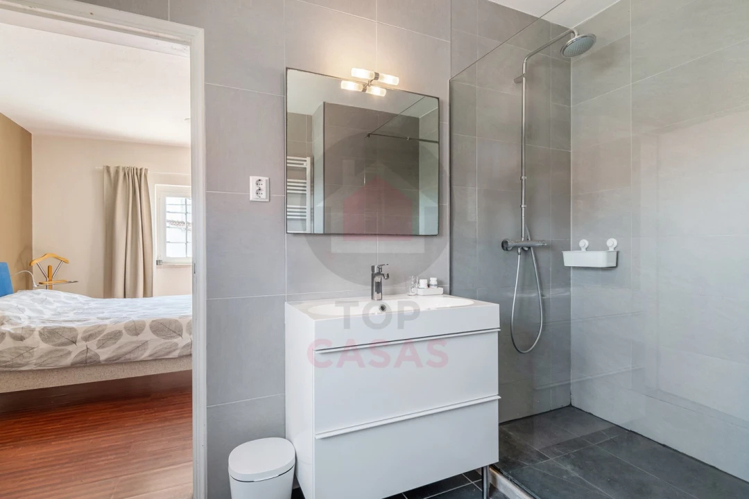 Moradia T3 para Venda em Foz do Arelho Foto 25