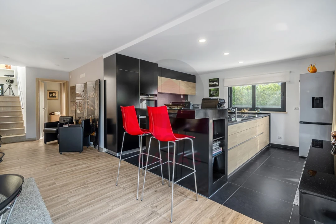 Moradia T4 para Venda em Nadadouro Foto 11