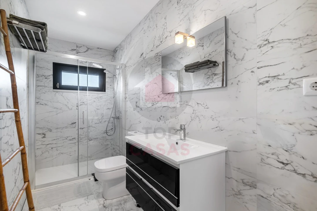 Moradia T4 para Venda em Nadadouro Foto 24