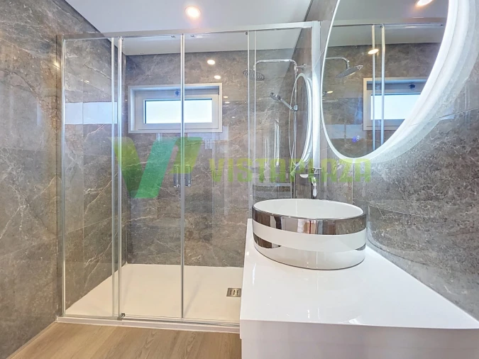 Apartamento T2 para Venda em Portimão Foto 4