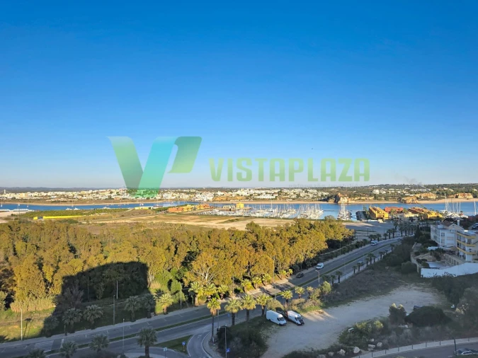 Apartamento T2 para Venda em Portimão Foto 11