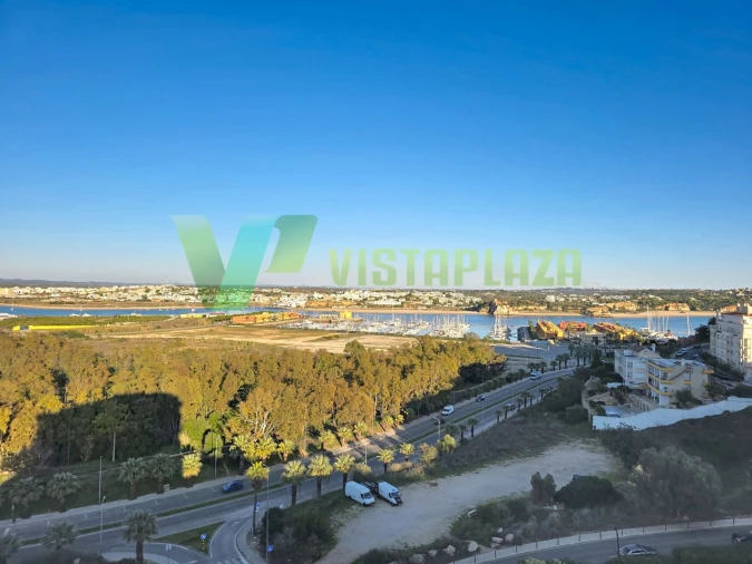 Apartamento T2 para Venda em Portimão Foto 18