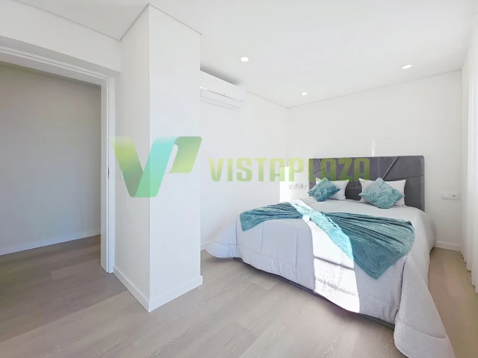 Apartamento T2 para Venda em Portimão Foto 19