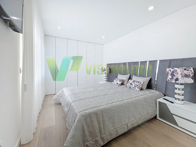 Apartamento T2 para Venda em Portimão Foto 25