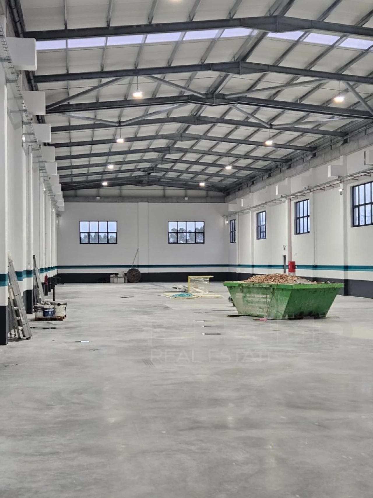 Armazém para Arrendamento em Canedo, Vale e Vila Maior Foto 7