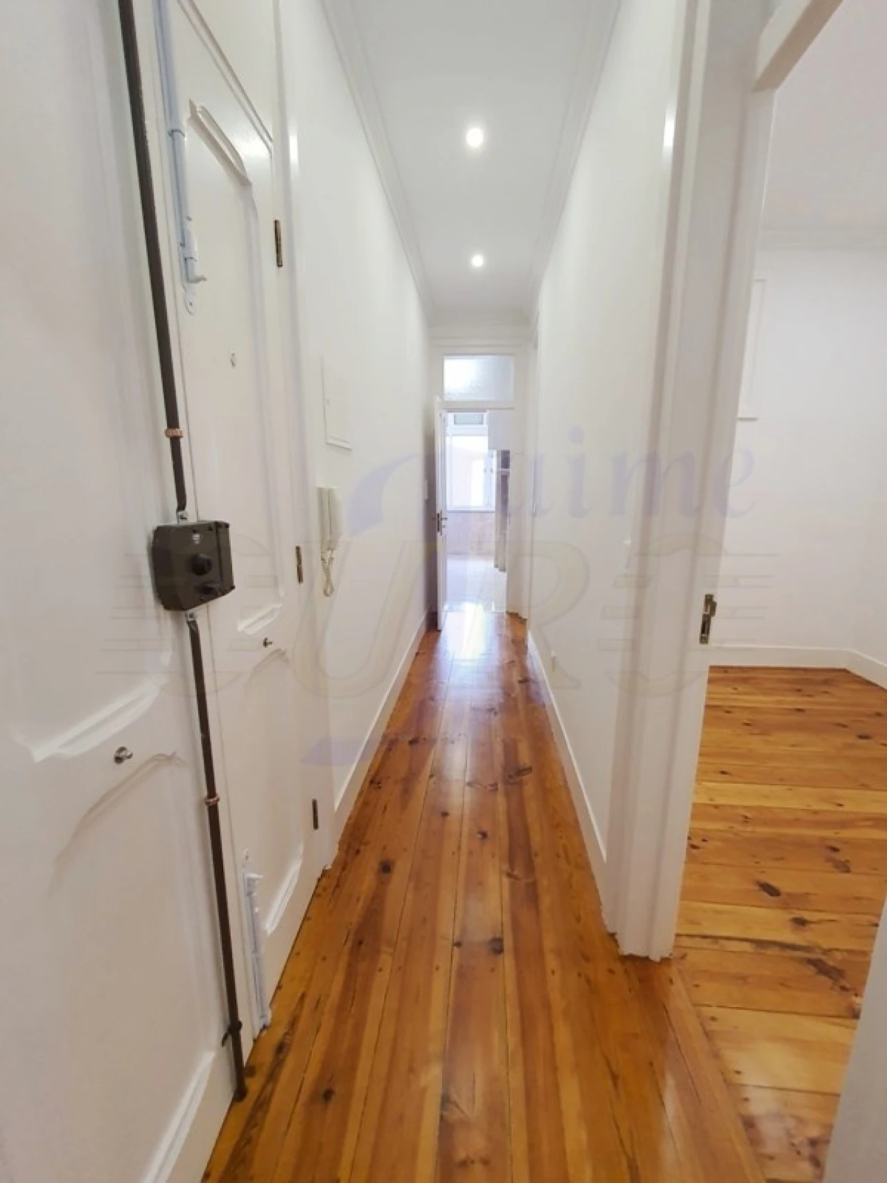 Apartamento T1 para Venda em Campo de Ourique Foto 7