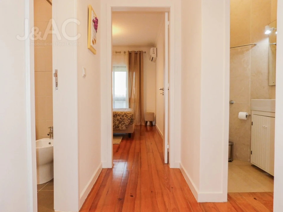 Apartamento T2 para Venda em Cascais e Estoril Foto 13