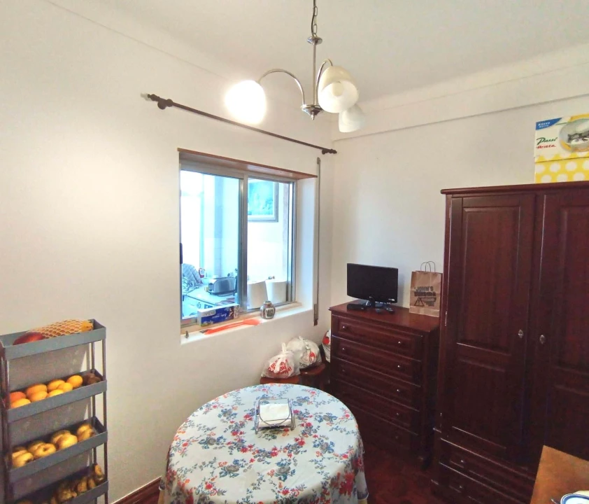 Apartamento T4 para Venda em Alcobaça e Vestiaria Foto 5