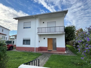 Moradia para Venda em Alcobaça e Vestiaria