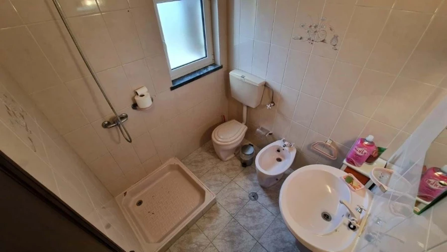 Moradia T2 para Venda em Vieira de Leiria Foto 10